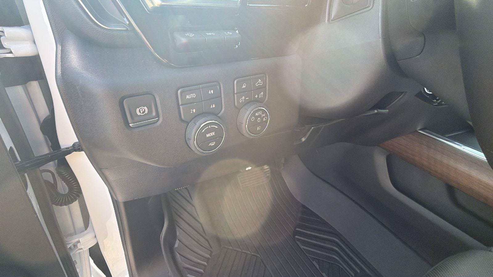 New 2026 Chevrolet Silverado 2500 High Country w/ High Country Premium Package AWD/4WD image 18