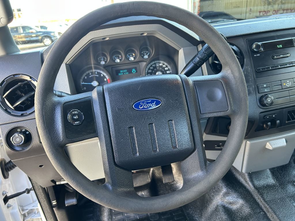 Used 2013 Ford F250 XL RWD image 4