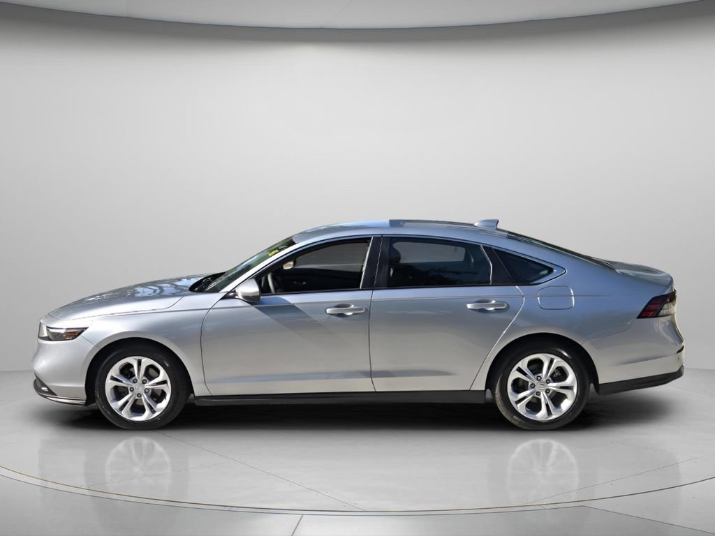 Certified 2025 Honda Accord LX image 4