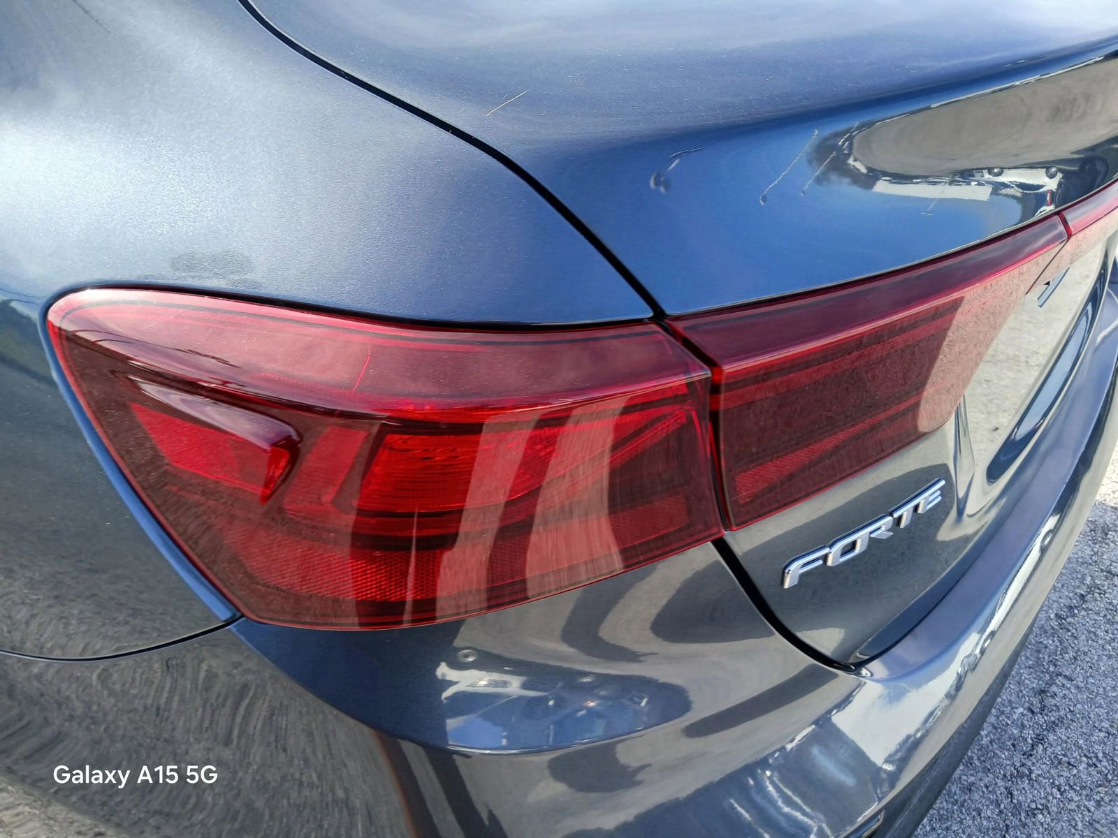 Used 2021 Kia Forte LXS FWD image 13