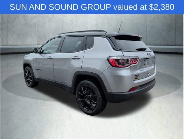 Used 2022 Jeep Compass Altitude w/ Sun and Sound Group image 4