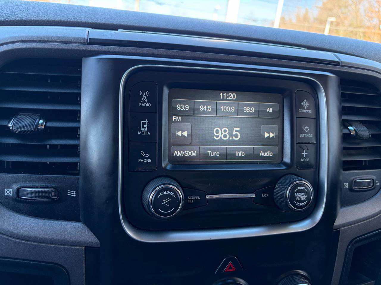 Used 2016 RAM 2500 Tradesman w/ Chrome Appearance Group image 31