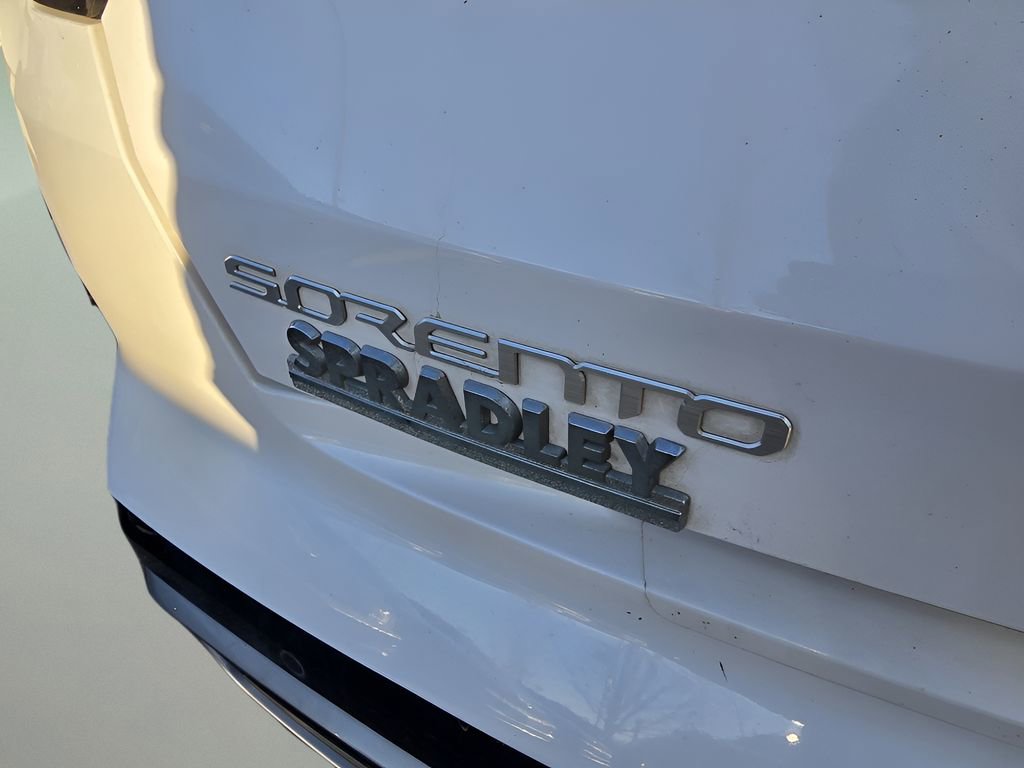 Used 2023 Kia Sorento SX image 20