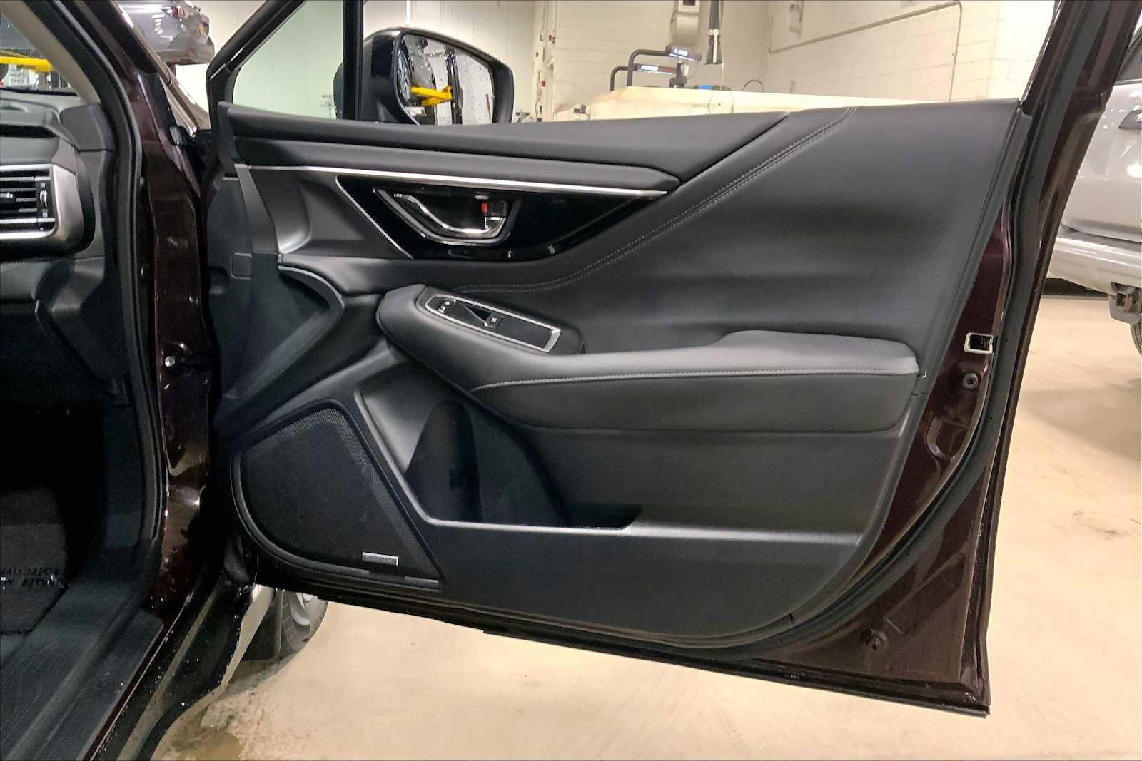 Certified 2023 Subaru Outback Limited image 22
