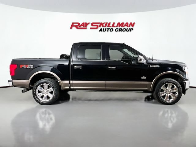 Used 2018 Ford F150 King Ranch w/ Equipment Group 601A Luxury AWD/4WD image 8