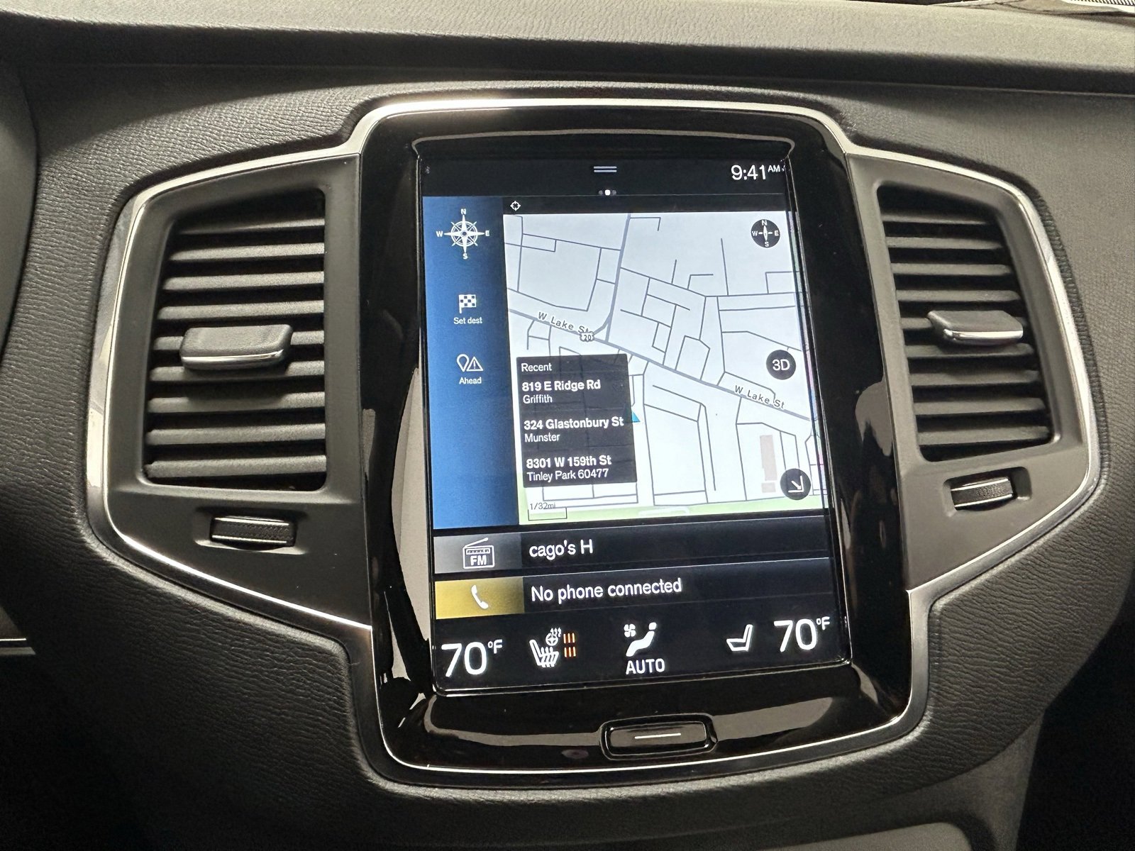 Used 2021 Volvo XC90 T5 Momentum w/ Climate Package image 17