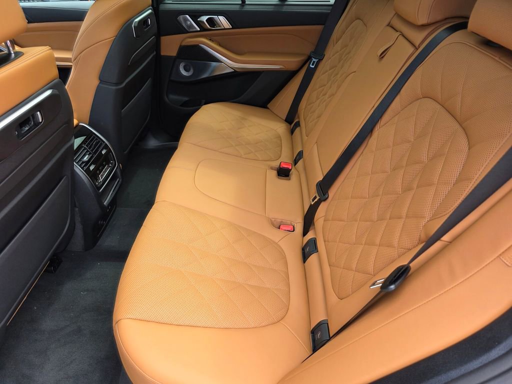 New 2026 BMW X5 M60i AWD/4WD image 12