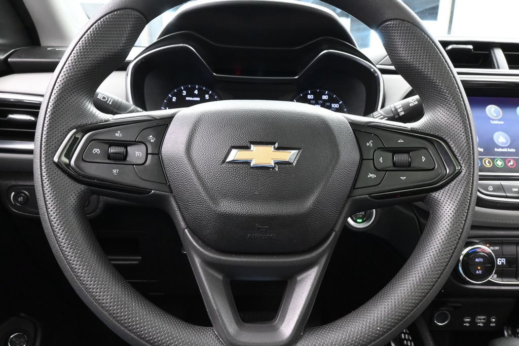 Used 2021 Chevrolet TrailBlazer LT w/ Sun and Liftgate Package FWD image 25