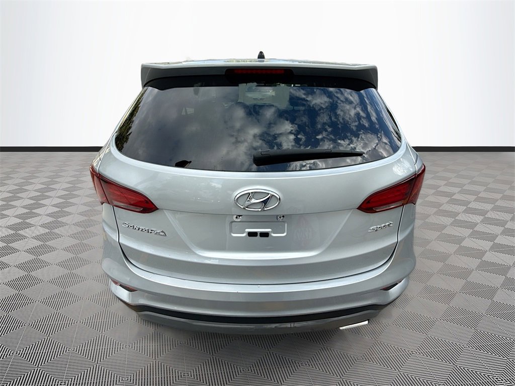 Used 2018 Hyundai Santa Fe Sport image 7