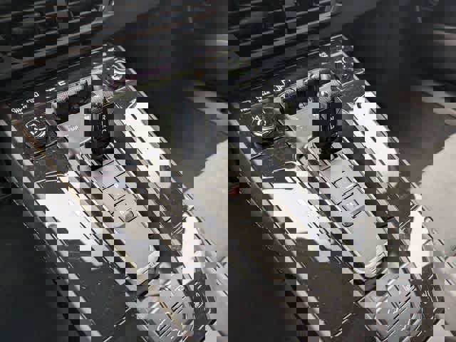 Used 2025 Porsche 911 Carrera 4 GTS image 31