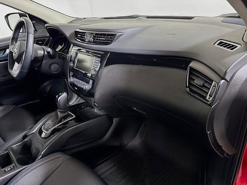 Certified 2022 Nissan Rogue Sport SL AWD/4WD image 28