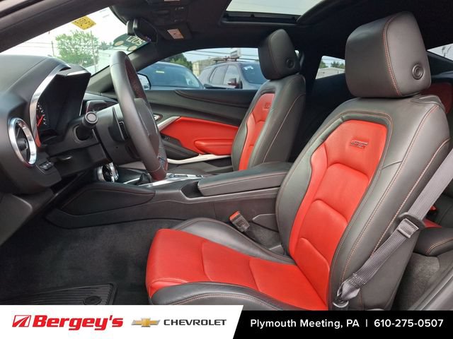 Certified 2017 Chevrolet Camaro SS RWD image 15