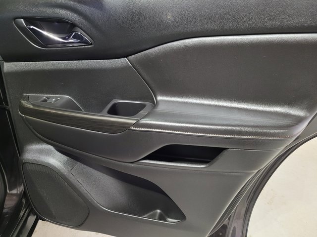 Used 2018 GMC Acadia SLE w/ Driver Alert Package I image 56