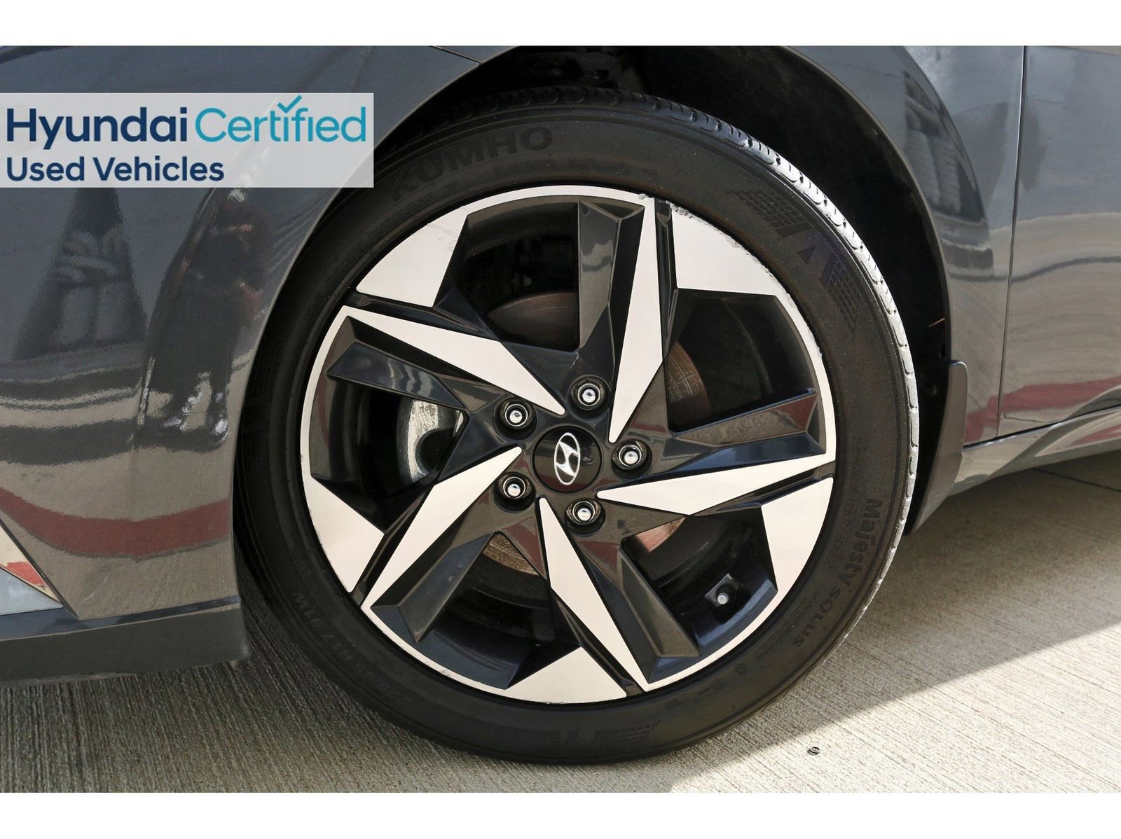 Certified 2023 Hyundai Elantra Limited FWD image 34