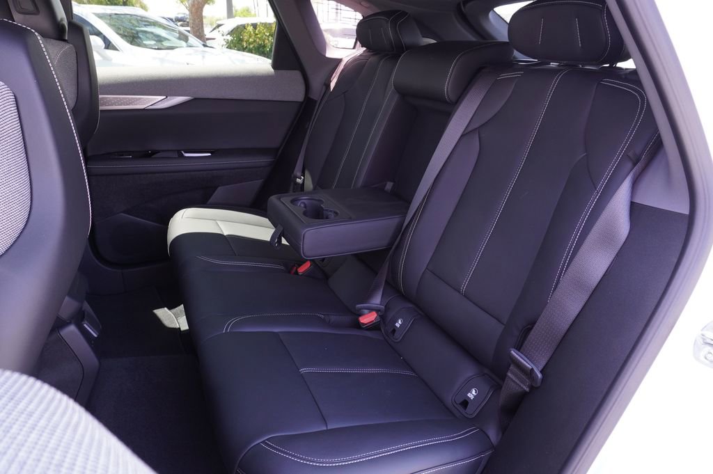 New 2025 Cadillac Optiq Luxury 1 AWD/4WD image 8