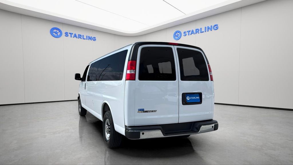 Used 2025 Chevrolet Express 3500 LT w/ LT Preferred Equipment Group image 6