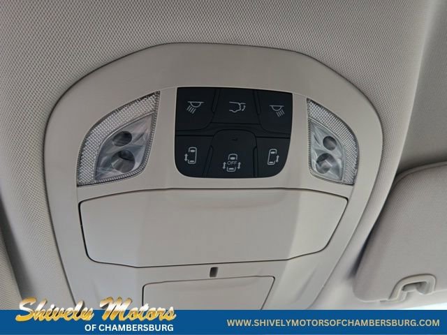 Used 2017 Chrysler Pacifica Touring-L Plus w/ Advanced Safetytec Group image 18