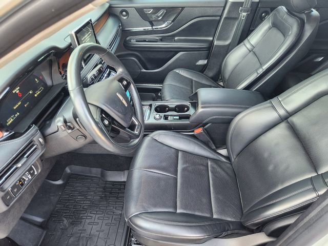 Used 2022 Lincoln Corsair Reserve w/ Equipment Group 201A image 9