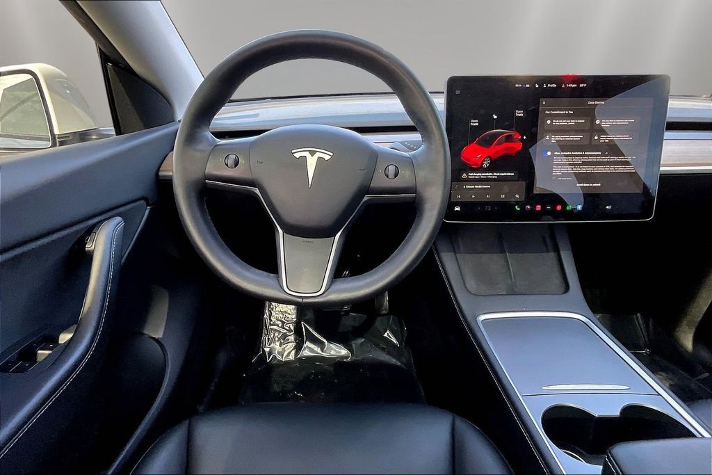 Used 2021 Tesla Model Y Long Range image 8