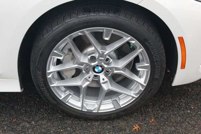 Used 2025 BMW 330i xDrive Sedan w/ M Sport Package image 12
