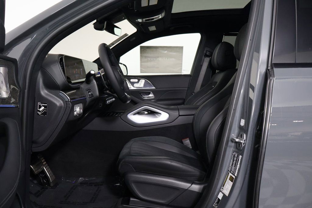 New 2026 Mercedes-Benz GLS 63 AMG 4MATIC image 5