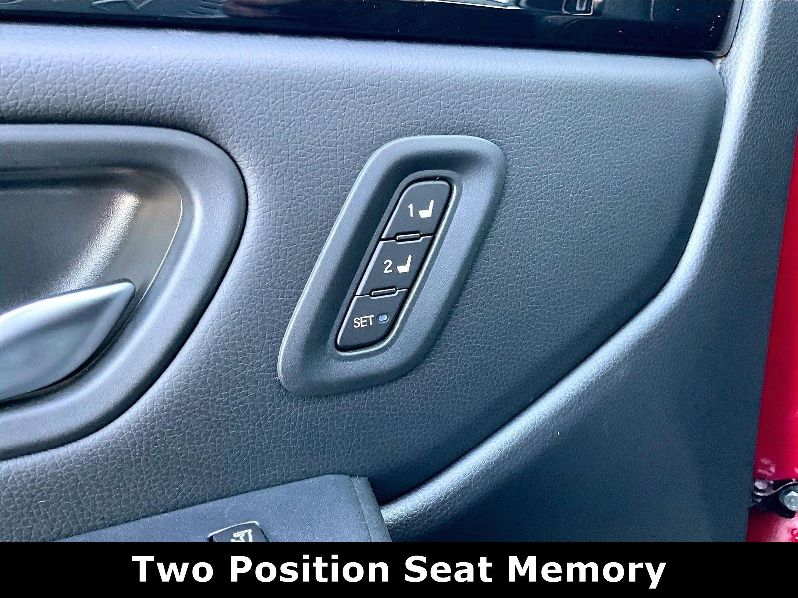 Used 2025 Honda Pilot TrailSport image 39