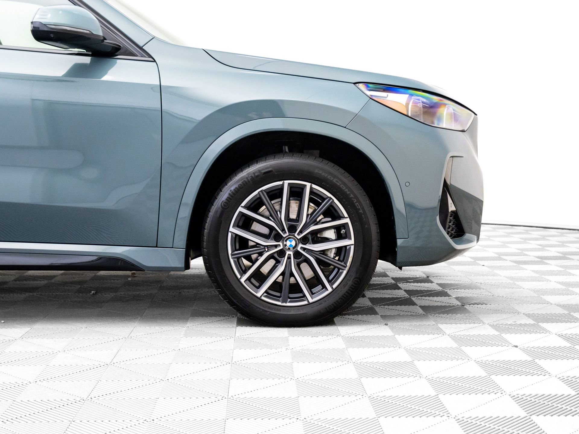 Certified 2023 BMW X1 xDrive28i w/ Premium Package image 37