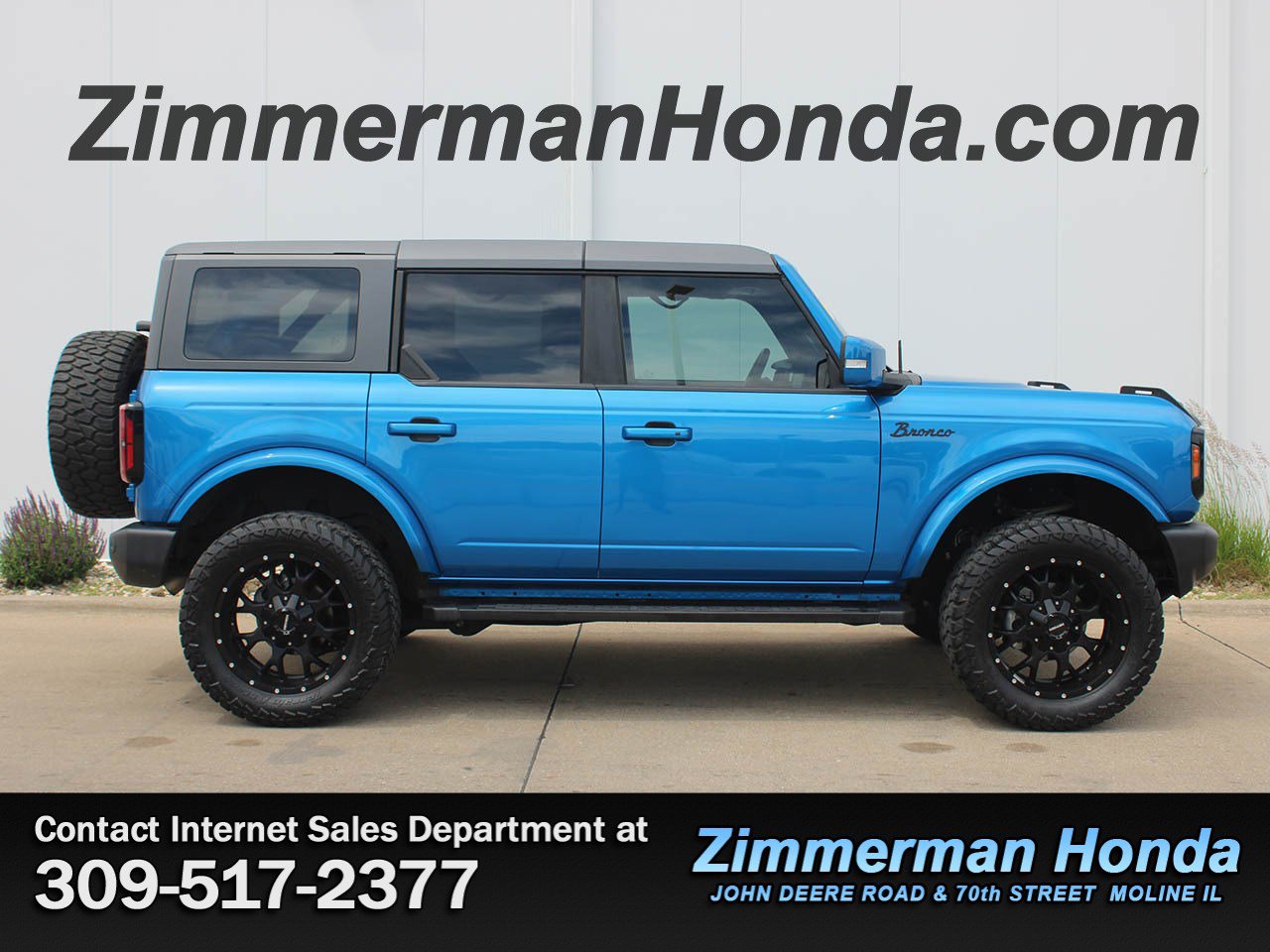 Used 2023 Ford Bronco Outer Banks AWD/4WD image 1