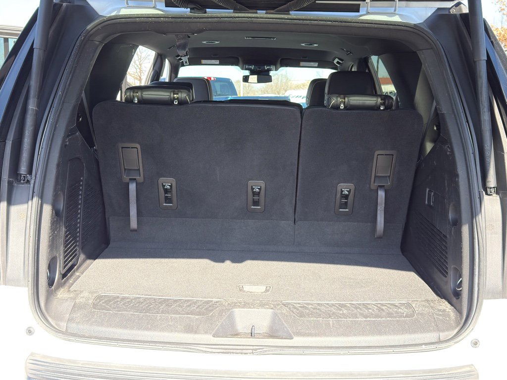 Used 2024 GMC Yukon SLT image 30