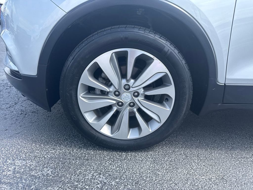 Used 2019 Buick Encore Preferred image 31