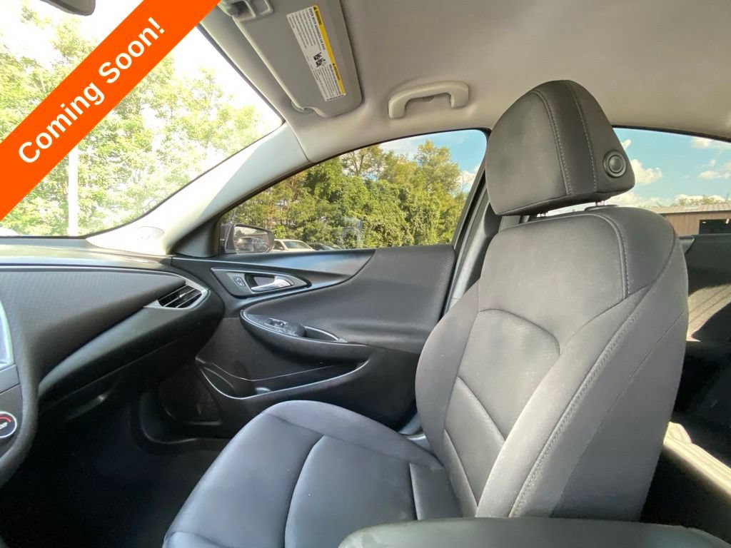 Used 2021 Chevrolet Malibu LS FWD image 24