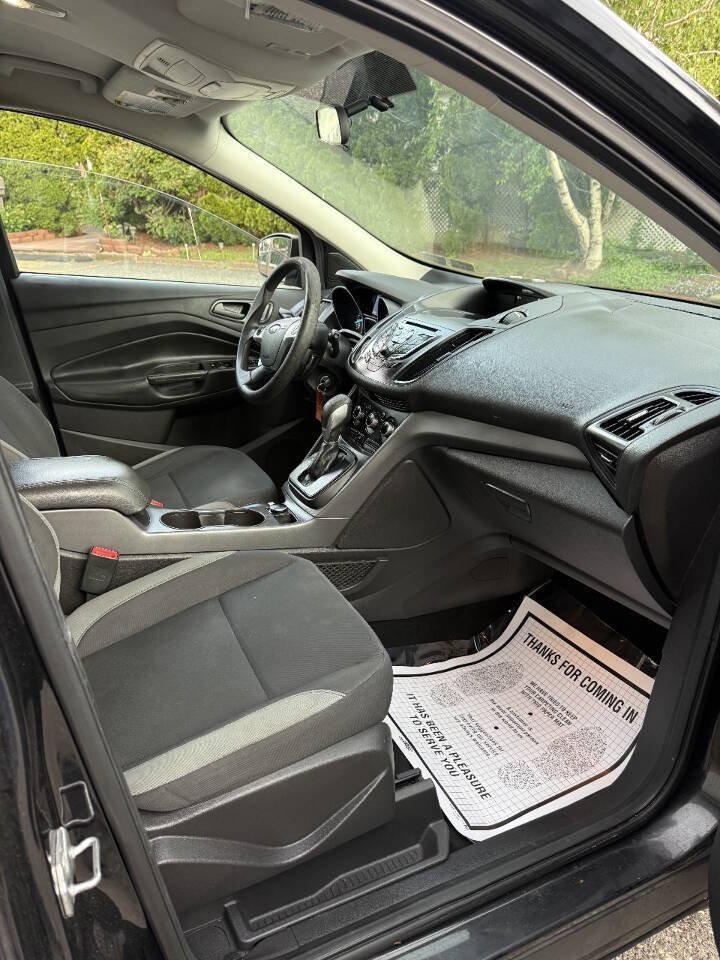 Used 2014 Ford Escape S FWD image 16