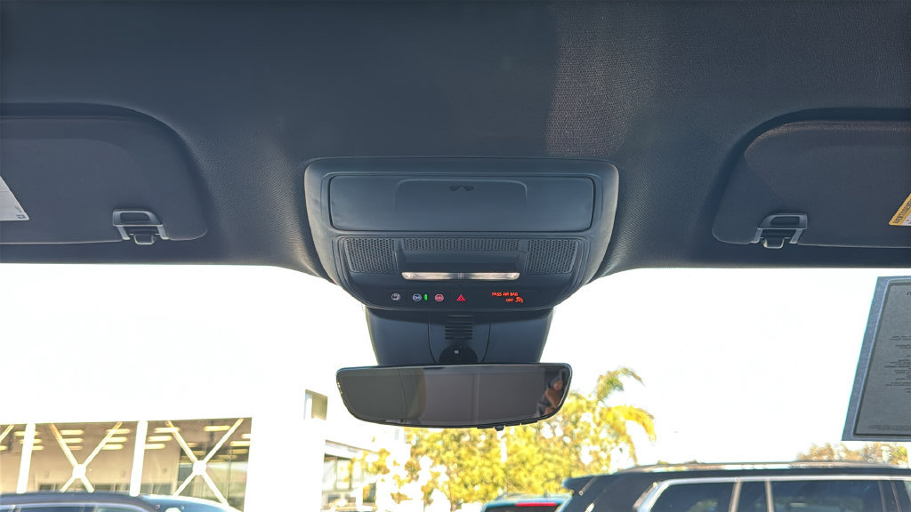 Used 2026 GMC Acadia Elevation FWD image 23