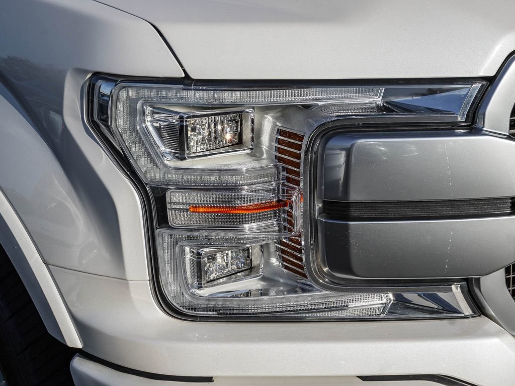 Used 2019 Ford F150 Platinum w/ Equipment Group 701A Luxury AWD/4WD image 11