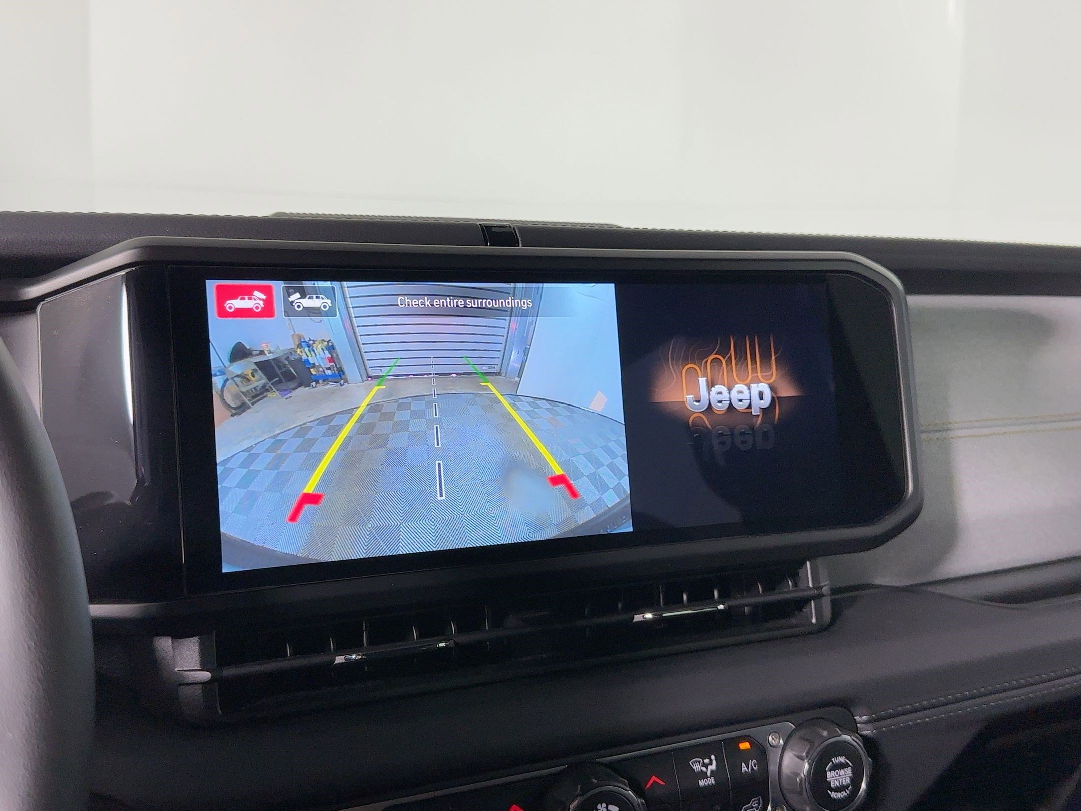 Used 2024 Jeep Wrangler Sahara w/ Technology Group image 25