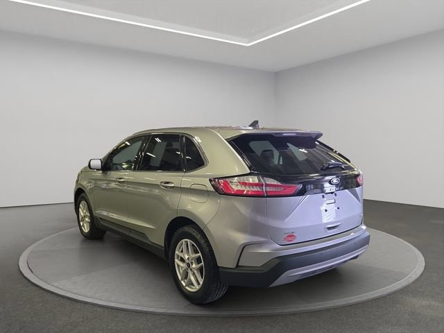 Used 2022 Ford Edge SEL image 11