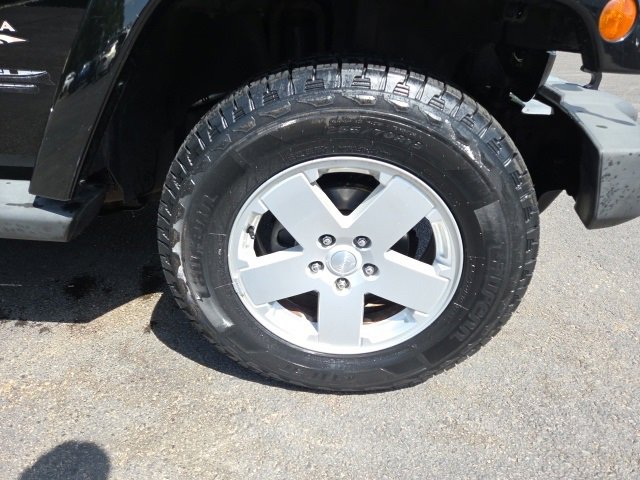 Used 2012 Jeep Wrangler Unlimited Sahara w/ Dual Top Group image 20