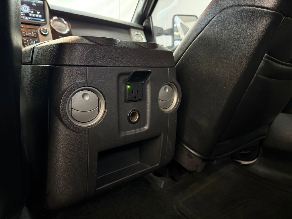 Used 2016 Ford F350 Lariat w/ Lariat Ultimate Package image 17