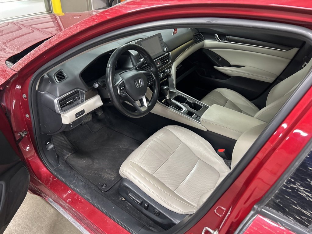 Used 2020 Honda Accord EX-L image 2