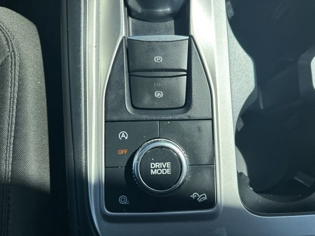 Used 2024 Ford Explorer XLT image 38