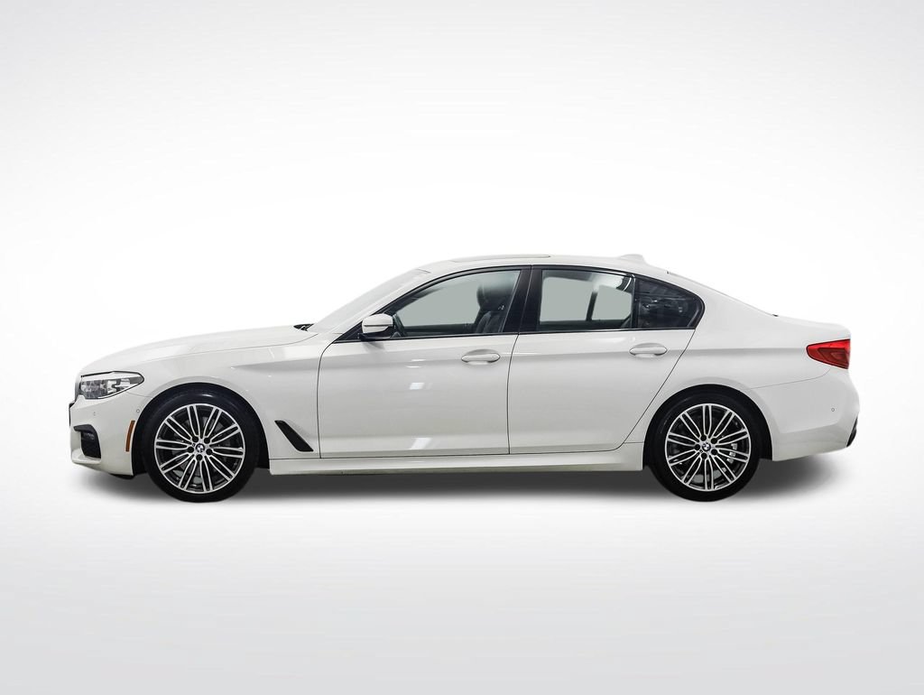 Used 2019 BMW 530i xDrive w/ M Sport Package AWD/4WD image 2