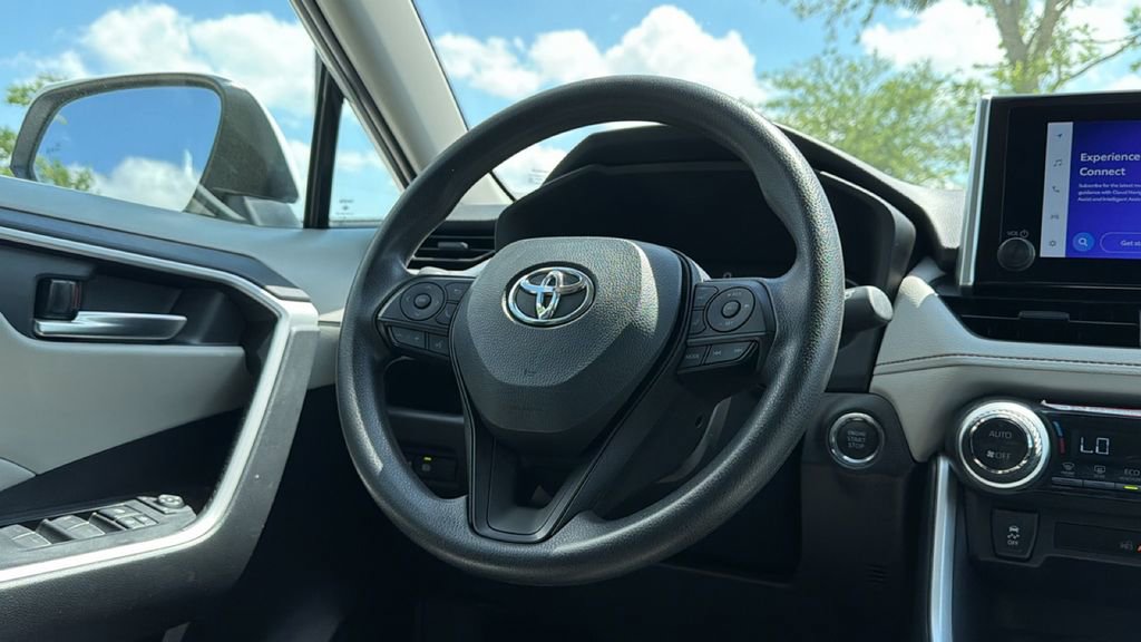 Certified 2025 Toyota RAV4 XLE image 37