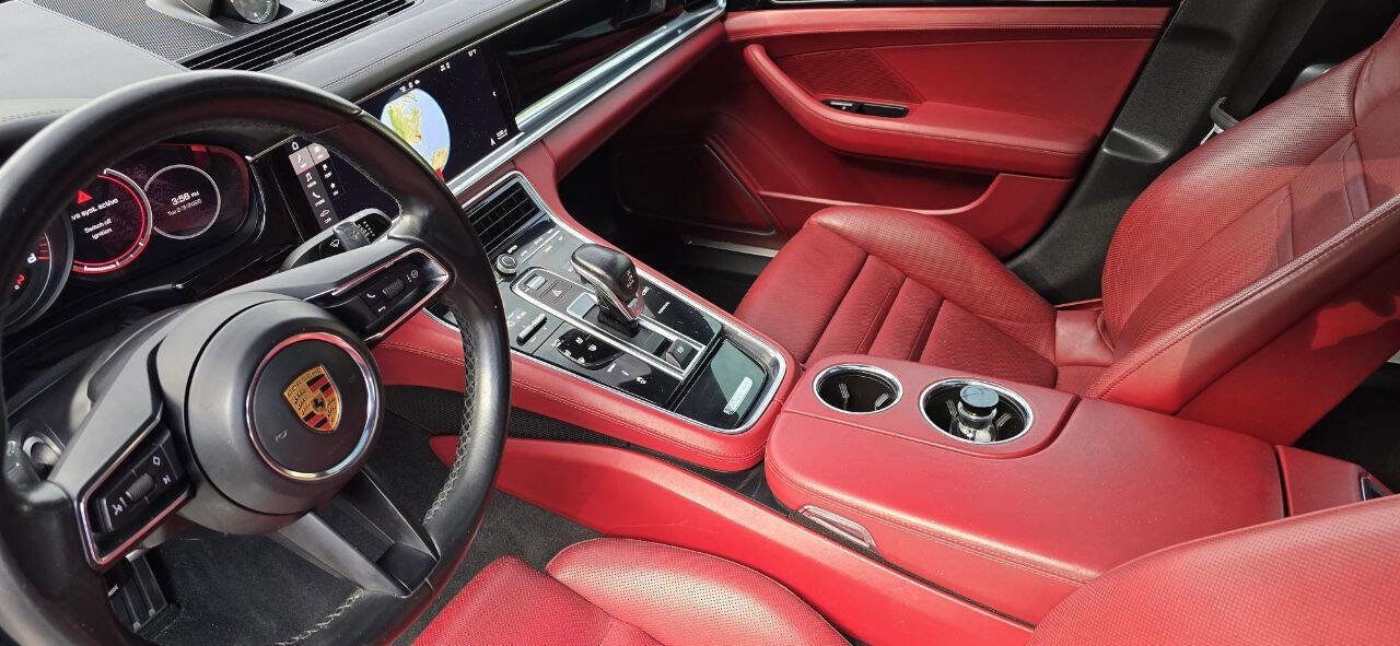 Used 2021 Porsche Panamera 4S image 22