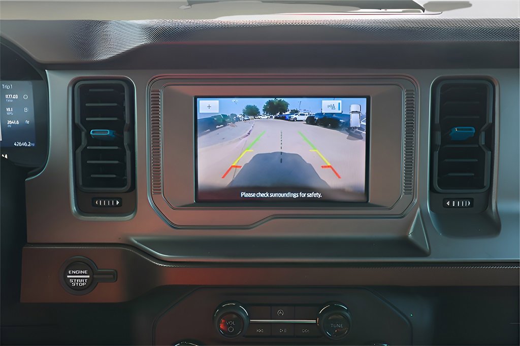 Used 2022 Ford Bronco Outer Banks image 23