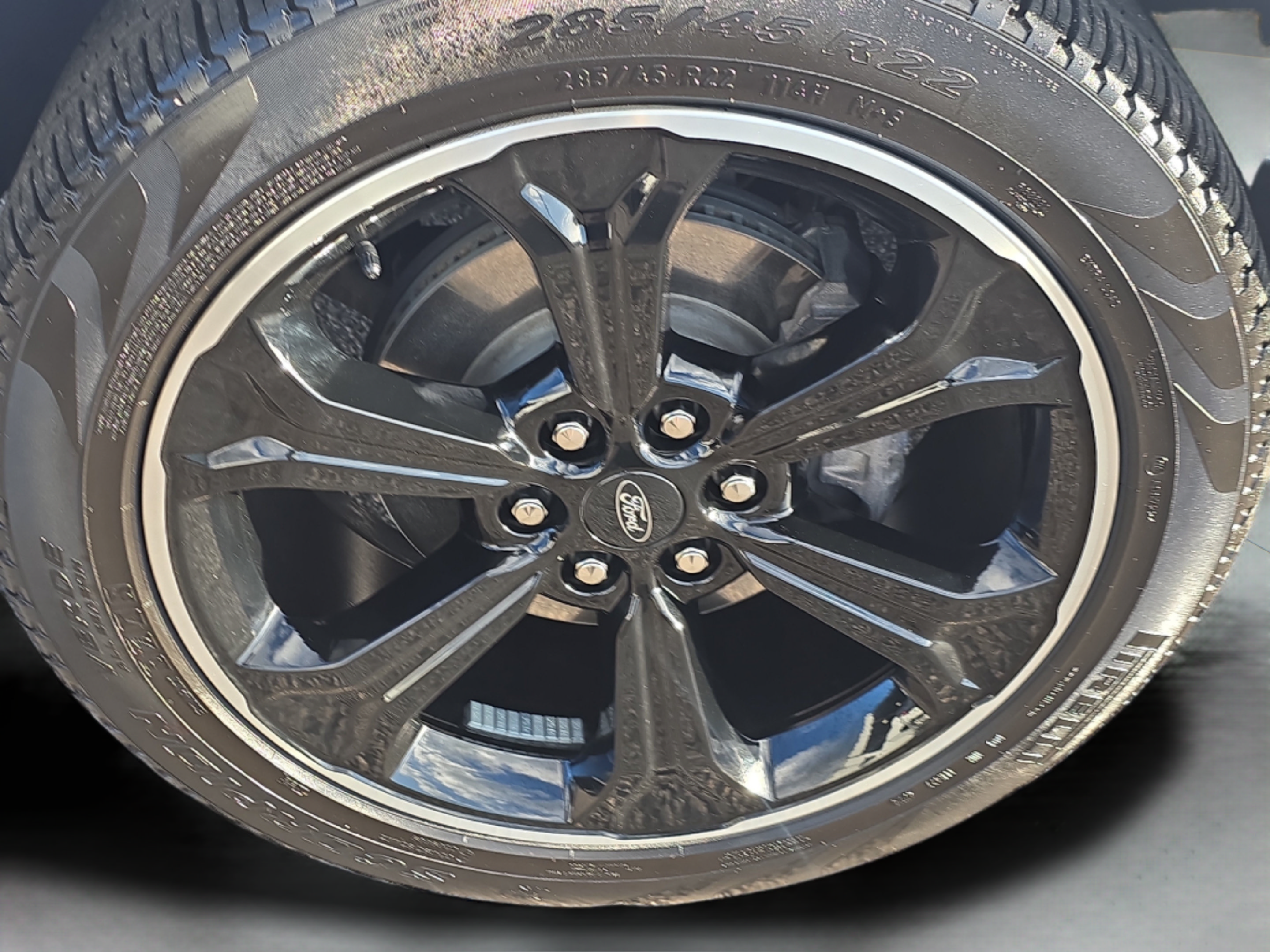 Used 2024 Ford Expedition Limited RWD image 13