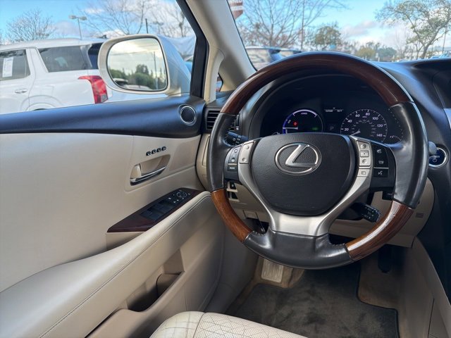 Used 2013 Lexus RX 450h AWD image 16