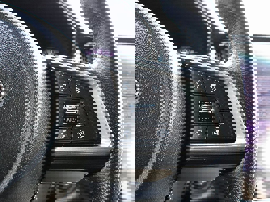 Used 2022 Subaru Outback Premium image 29