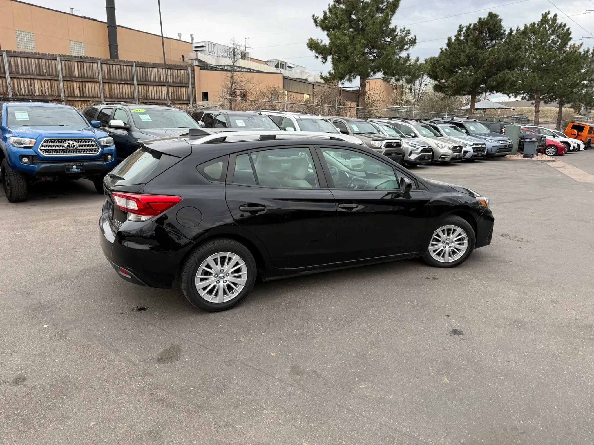 Used 2018 Subaru Impreza 2.0i Premium w/ Eyesight & BSD & Rcta AWD/4WD image 11