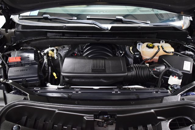 Used 2021 Cadillac Escalade Premium Luxury w/ Driver Assist Tech Package image 31