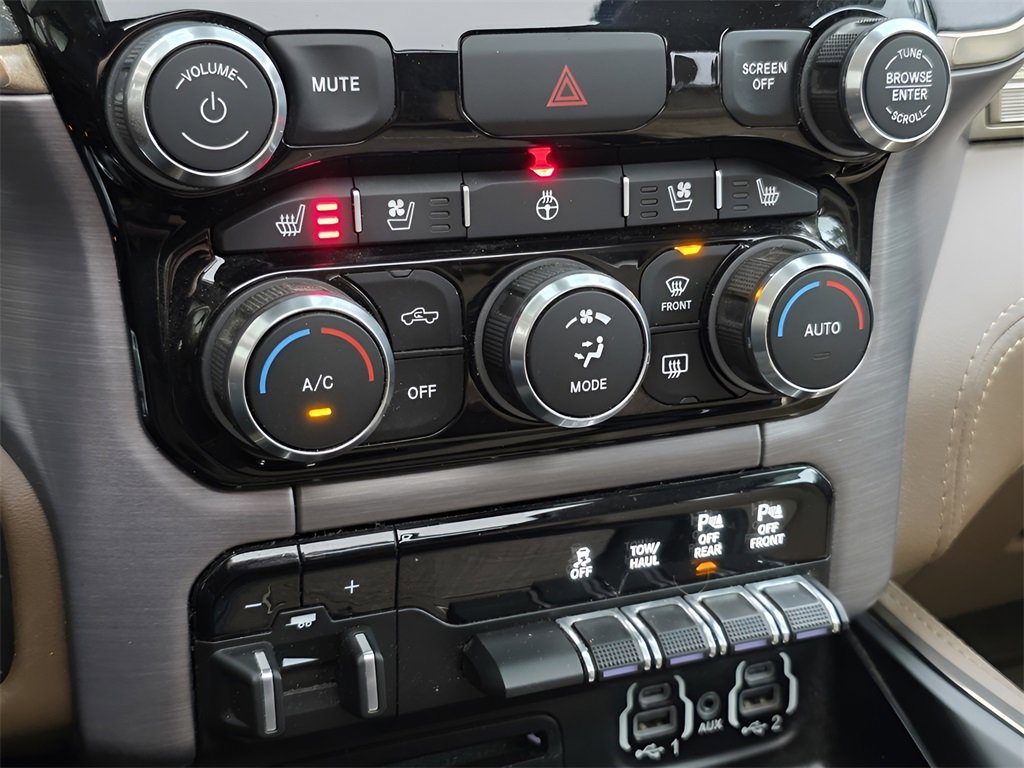 Used 2019 RAM 1500 Limited image 38